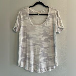 Women’s XL White Crow T-Shirt